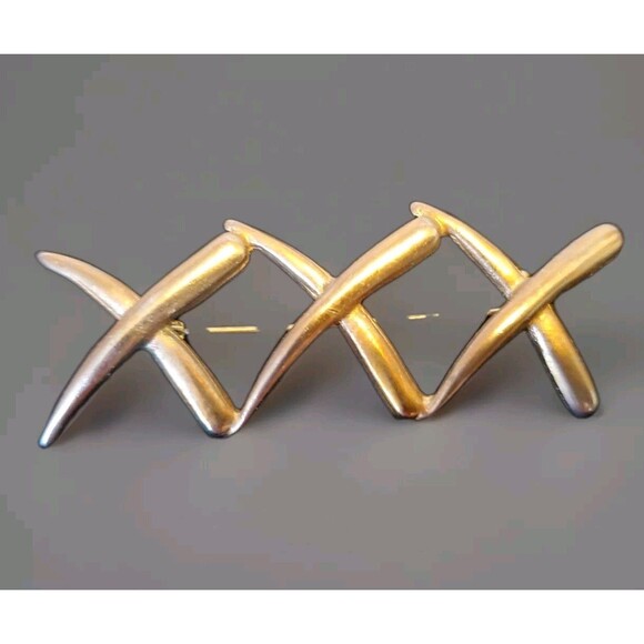Vintage 80s X Brooch Modernist Triple X Hugs Pin Rustic Gold Tone - Picture 1 of 10